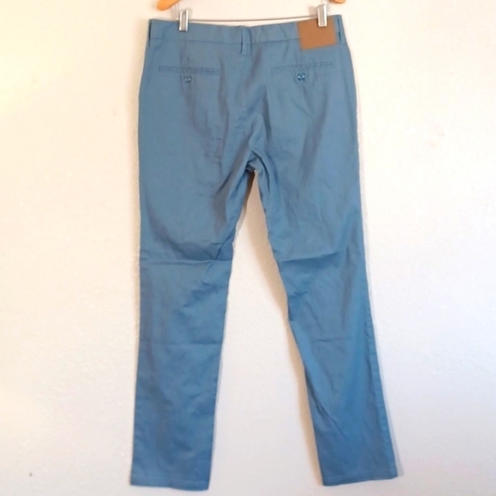 FIVE Four Pants. - Picture 4 of 5